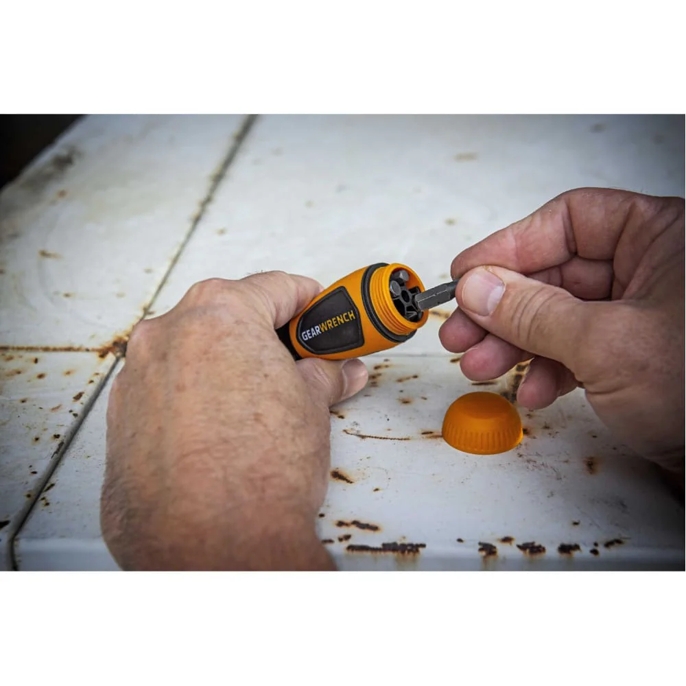 GearWrench 80061R 6-in-1 Stubby Ratcheting Multi-Bit Driver - Compact Multi-Bit Ratcheting Screwdriver with Bit Storage - Image 4