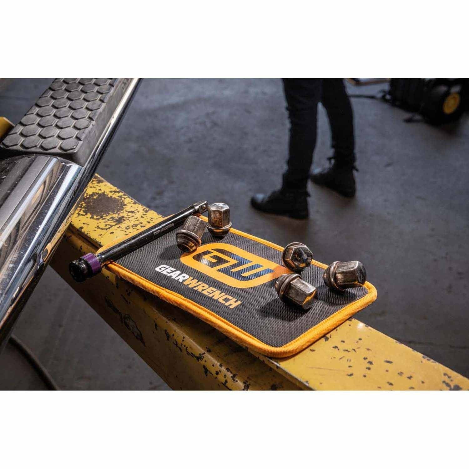 GearWrench GWMAGMAT108 10" X 8" High Strength Magnetic Tool Mat - Image 4