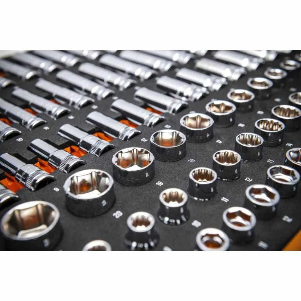 Gearwrench GWMSSKT38MM 104 Pc. 3/8” Drive Master Metric Socket Set in Foam Storage Tray - Image 7