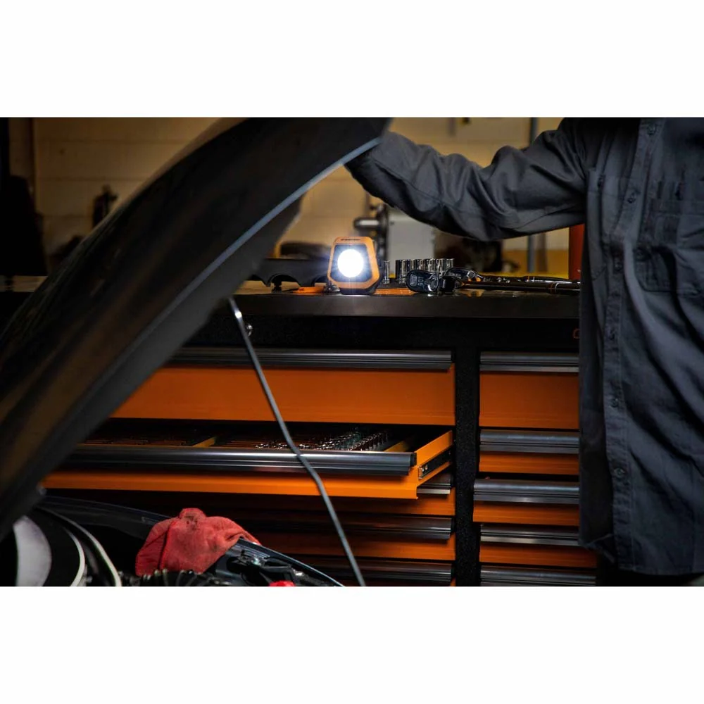 GearWrench GWSL2000 2000 Lumens Rechargeable Shop Light - Image 8